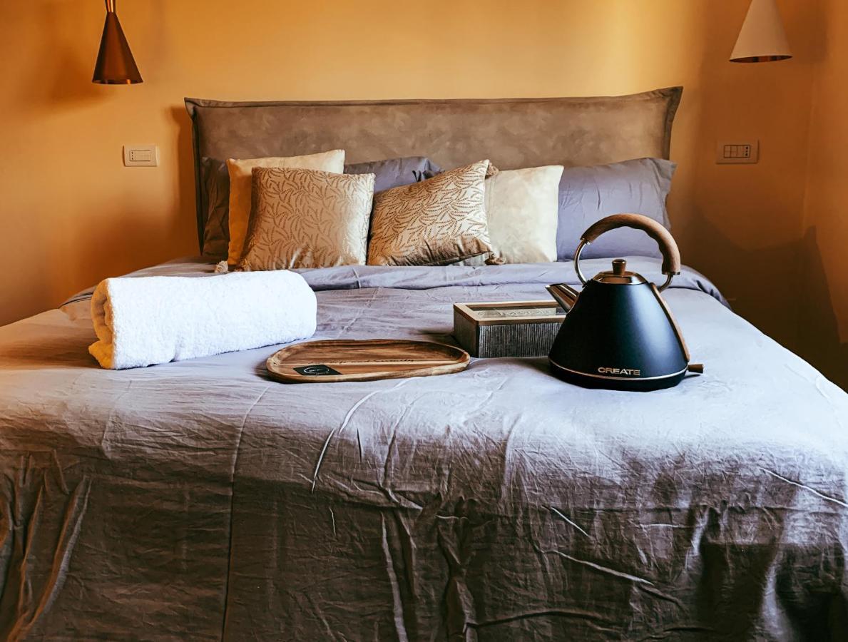 B&B Salus Civico 23 Реджо Емилия Екстериор снимка